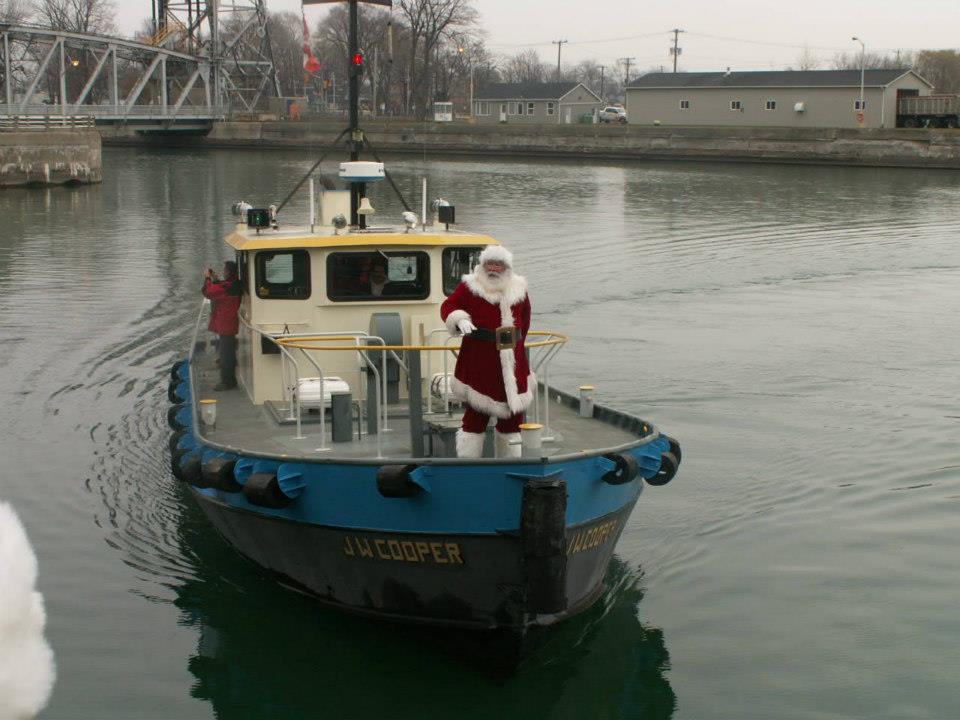 Tug Boat Santa Event